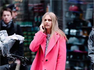 Cara Delevingne even in pink at New York