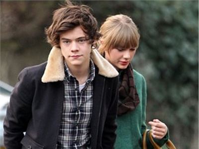Harry Styles, country pop star, is smitten with Taylor Swift. 