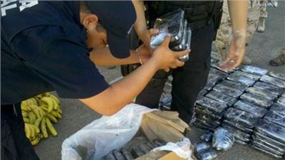 ASEGURA POLICÍA FEDERAL EN SONORA CERCA DE 300 KILOS DE DROGA OCULTA EN UN TRACTOCAMIÓN QUE TRANSPORTABA FRUTA