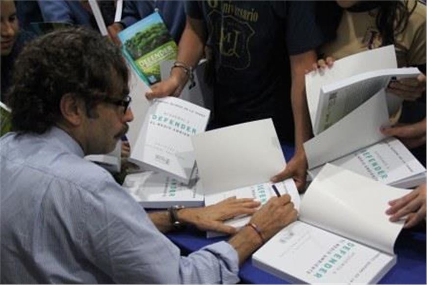  Ayudemos a defender el medio ambiente en la Universidad Metropolitana de Tlaxcala 