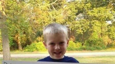 Boy hopes lemonade stand will help with dad's medical costs