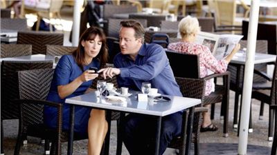 Cameron's enjoy a bank holiday break in Cornwall with his wife