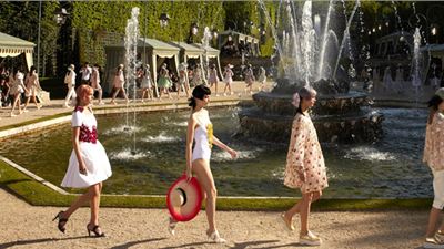 Chanel à Versailles, insoutenable légèreté de l’être          