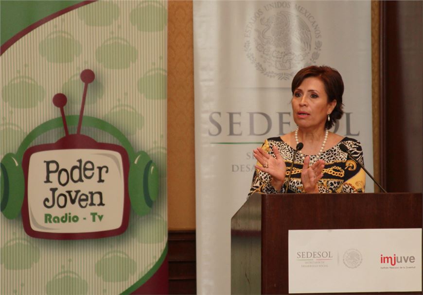 Construir un México de derechos para los jóvenes, el gran desafío: Rosario Robles Berlanga