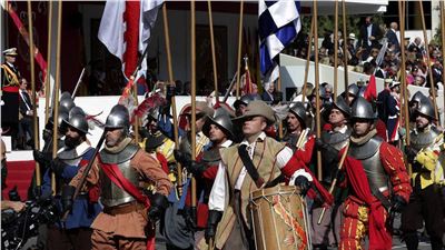Desfile de la Fiesta Nacional Hispanica 2017: Unidad que representa el llamado Camino Español