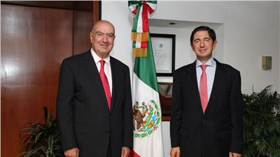 DIALOGAN GUERRA ABUD Y DIONISIO PÉREZ-JÁCOME SOBRE TEMAS AMBIENTALES PRIORITARIOS ANTE LA OCDE