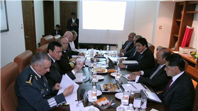  EL GABINETE DE SEGURIDAD SE REÚNE CON LOS GOBERNADORES DE LAS REGIONES NORESTE, OCCIDENTE Y NOROESTE