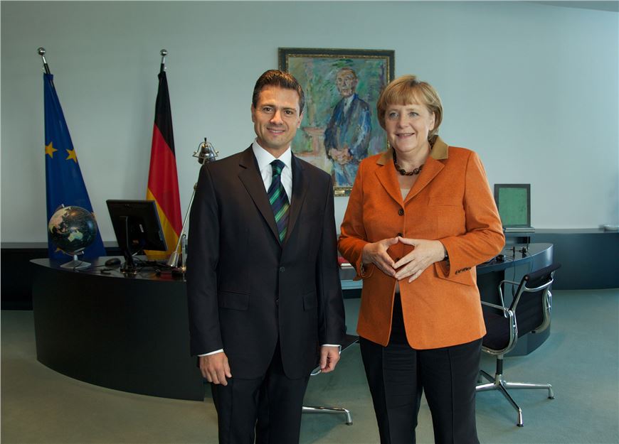 Enrique Peña Nieto, durante el encuentro que sostuvo con la Canciller alemana, Angela Merkel,