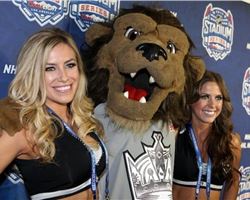 Happy 12TH birthay to LA Kings mascot Bailey... Definitely the Coolest & The Sassiest Mascot in the NHL!