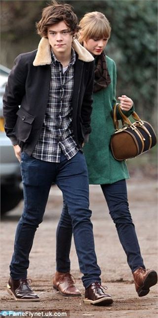 Harry Styles, country pop star, is smitten with Taylor Swift. 