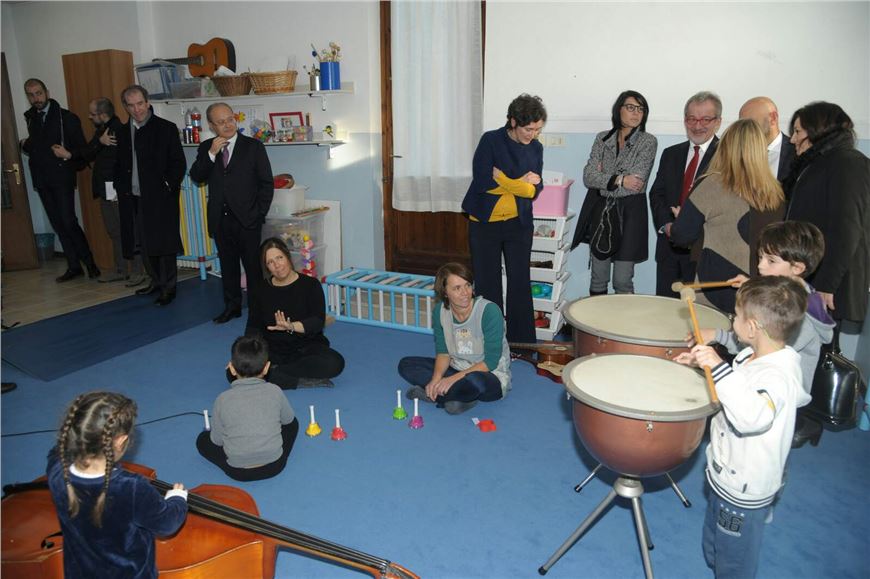 Il Governatore Maroni in visita alla Scuola Audiofonetica di Brescia: “eccellenza che vogliamo valorizzare”