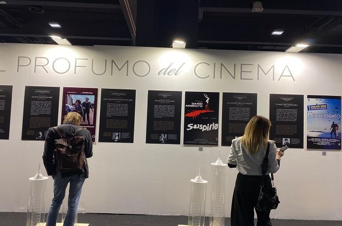 Il Profumo del Cinema al Esxence: Come le Fragranze Definiscono Personaggi e Atmosfere Nei Film.