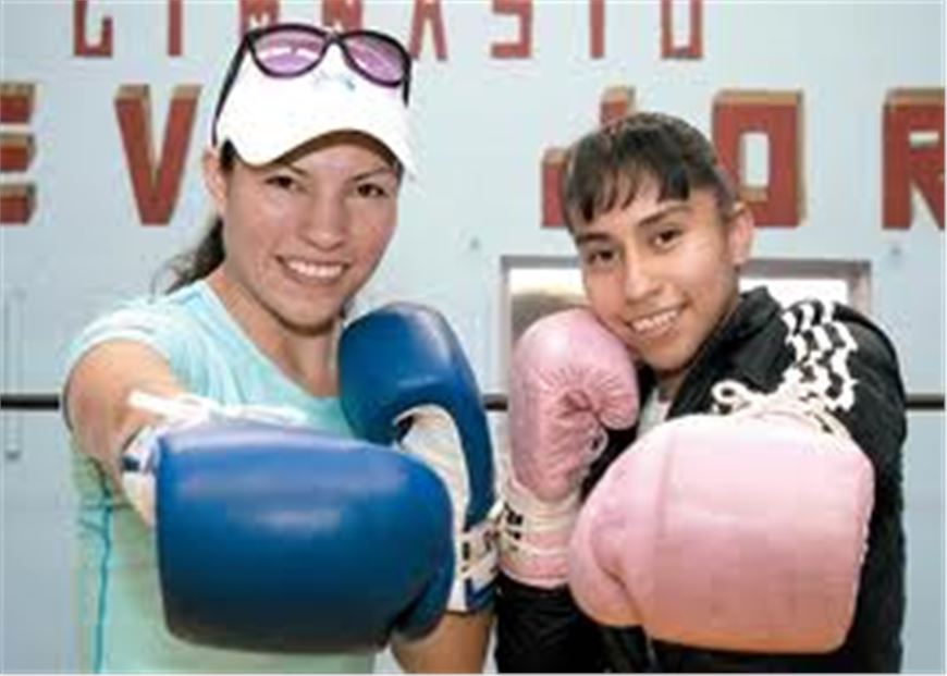  Junto con su hermana Ana María, Silvia Torres desea hacer historia