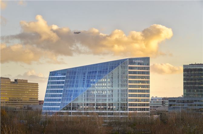 KIRETI SMART BUILDING: GLI ESEMPI PIÙ INTERESSANTI DI EDIFICI INTELLIGENTI NEL MONDO