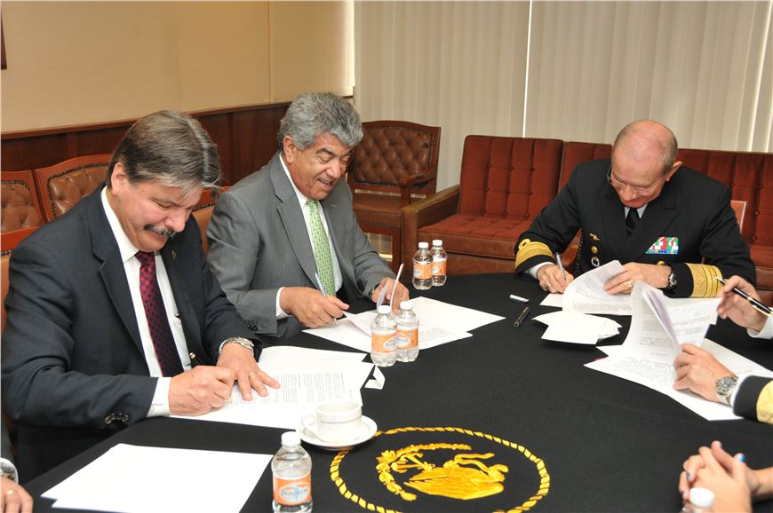 LA SECRETARÍA DE MARINA-ARMADA DE MÉXICO Y PEMEX FIRMAN CONVENIO DE COLABORACIÓN PARA LA CONSTRUCCIÓN DE FLOTA MENOR