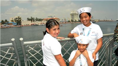 LA SECRETARÍA DE MARINA PREMIA A GANADORES DEL XXXV CONCURSO NACIONAL DE PINTURA INFANTIL "EL NIÑO Y LA MAR"