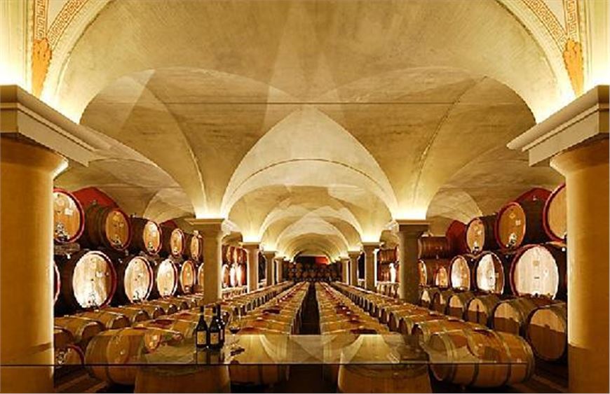 Lago Di Garda: l’estate serena di Bardolino dove  l’enogastronomia incontra la movida 