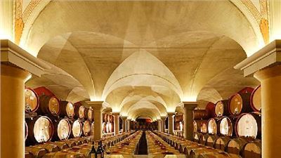 Lago Di Garda: l’estate serena di Bardolino dove  l’enogastronomia incontra la movida 