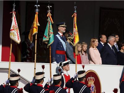 Los Reyes al  desfile de la Fiesta Nacional Hispanica 2017