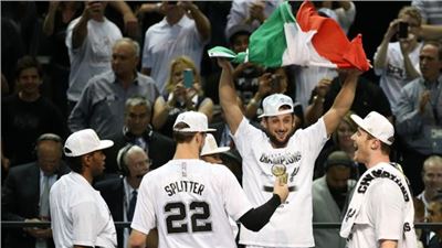 Marco Belinelli and the Spurs in San Antonio 