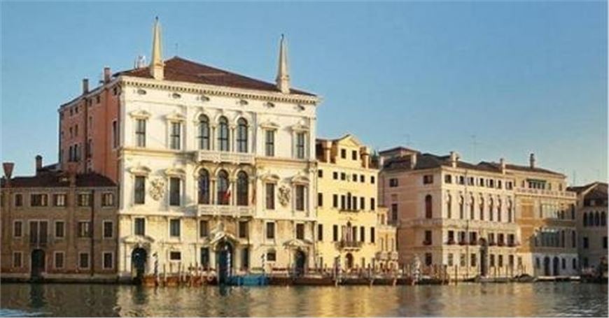 "Non basta avere una storia per distinguersi dai concorrenti, ma bisogna anche saperla raccontare”. 