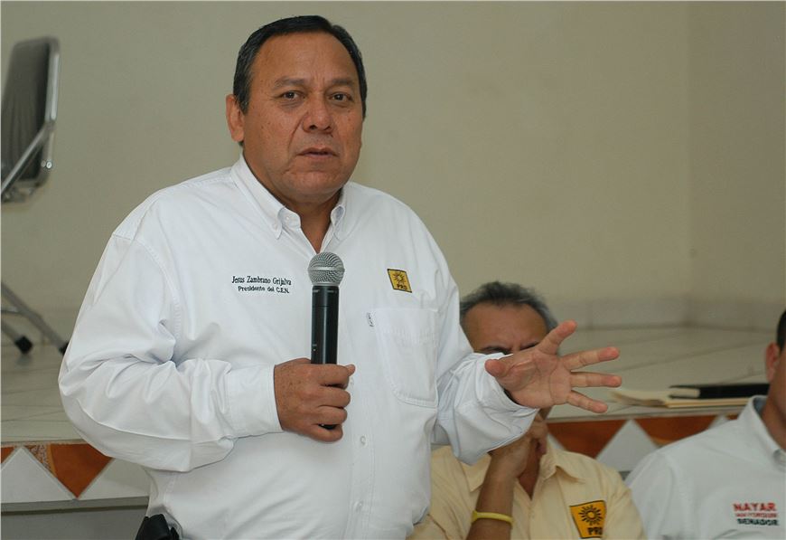 OPULENCIA DE LA HIJA DE ROMERO DESCHAMPS DA NUEVO NOMBRE A LOS “CACHORROS DE LA REVOLUCIÓN”, HOY SON LOS “CACHORROS DE LA CORRUPCIÓN”, INDICA ZAMBRANO