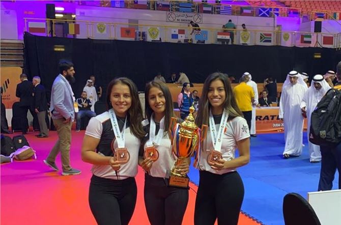  Peruvian karate women's team in the specialty of Kata.