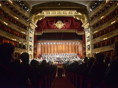 Pope Benedict XVI, at the concert at Milan’s “La Scala” Opera House: "We seek a God who does not reign from afar, but who comes into our lives and takes part in our suffering”‏