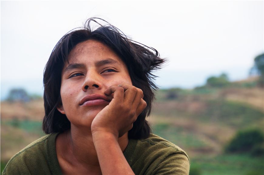 POSTER y CLIP de filme HELI de AMAT ESCALANTE en  Competencia en la Selección Oficial del Festival de Cine de Cannes