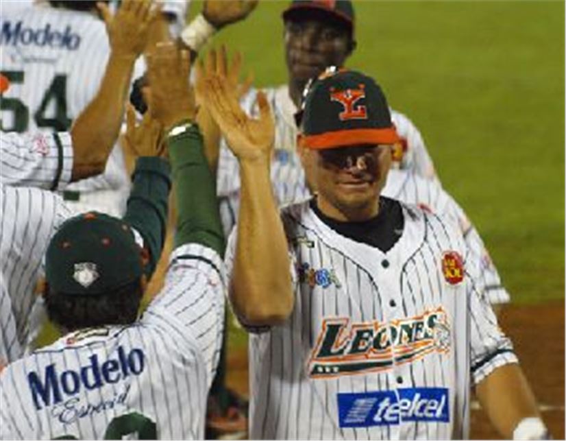 Ramón Valdez bateó de 4-4, para que los Leones vencieran 2-0 a los Broncos