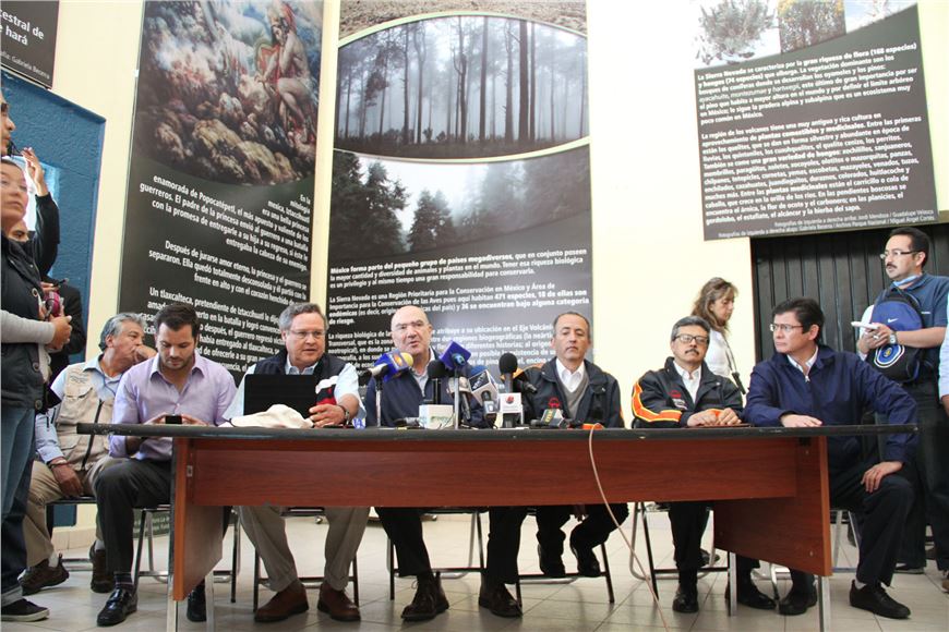 RECORRE GUERRA ABUD ÁREA NATURAL IZTA-POPO Y COORDINA ACCIONES DE PREVENCIÓN CON CENAPRED 