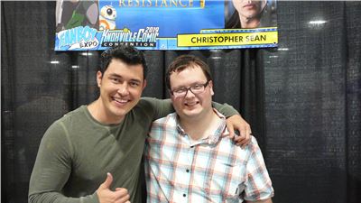 Samuel meets with Celebs at Knoxville Comic Con