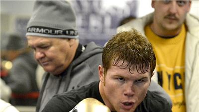 Saul "Canelo" Alvarez adelanta si llegada a las Vegas, Nevada.