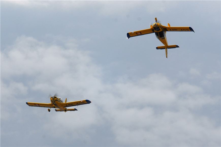 SE GRADÚAN OFICIALES DE LA ARMADA DE MÉXICO EN LA ESPECIALIDAD DE PILOTO AVIADOR NAVAL