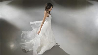 Sì Sposaitalia interviews Elisabetta Garuffi by Tosca Spose