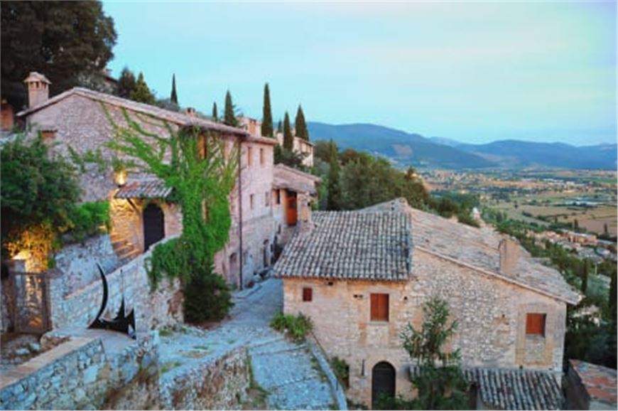 The Relais Borgo Campello: Where Comfort And Fine Service Meet Fine Art and Enchanting Stories.