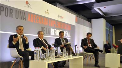 Transcripción de la entrevista realizada al Jefe de Gobierno del Distrito Federal, Dr. Miguel Ángel Mancera