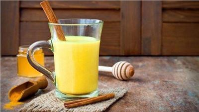 Turmeric and honey,  natural ingredients to strengthen our immune system